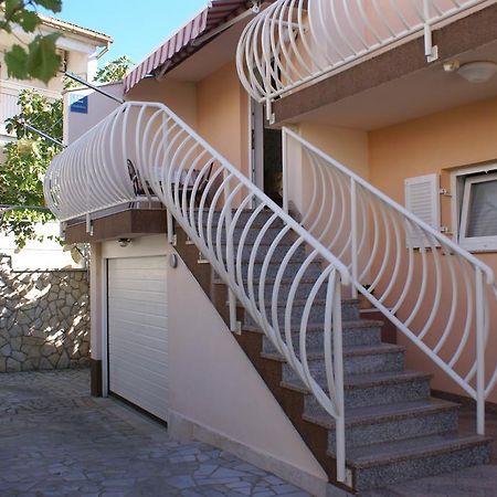 Apartment Anka D クルク エクステリア 写真
